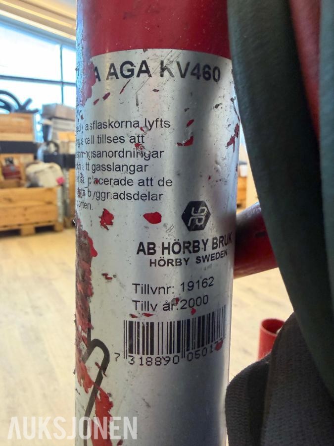 Materialvogn, verktøykasse på hjul og 3 x gassflasketralle